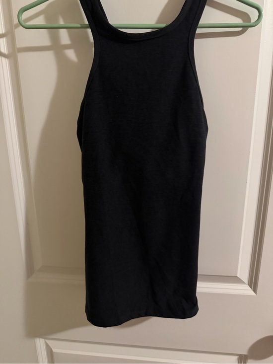 Beyond Yoga Tops - Beyond Yoga Black Scoop Neck Tank